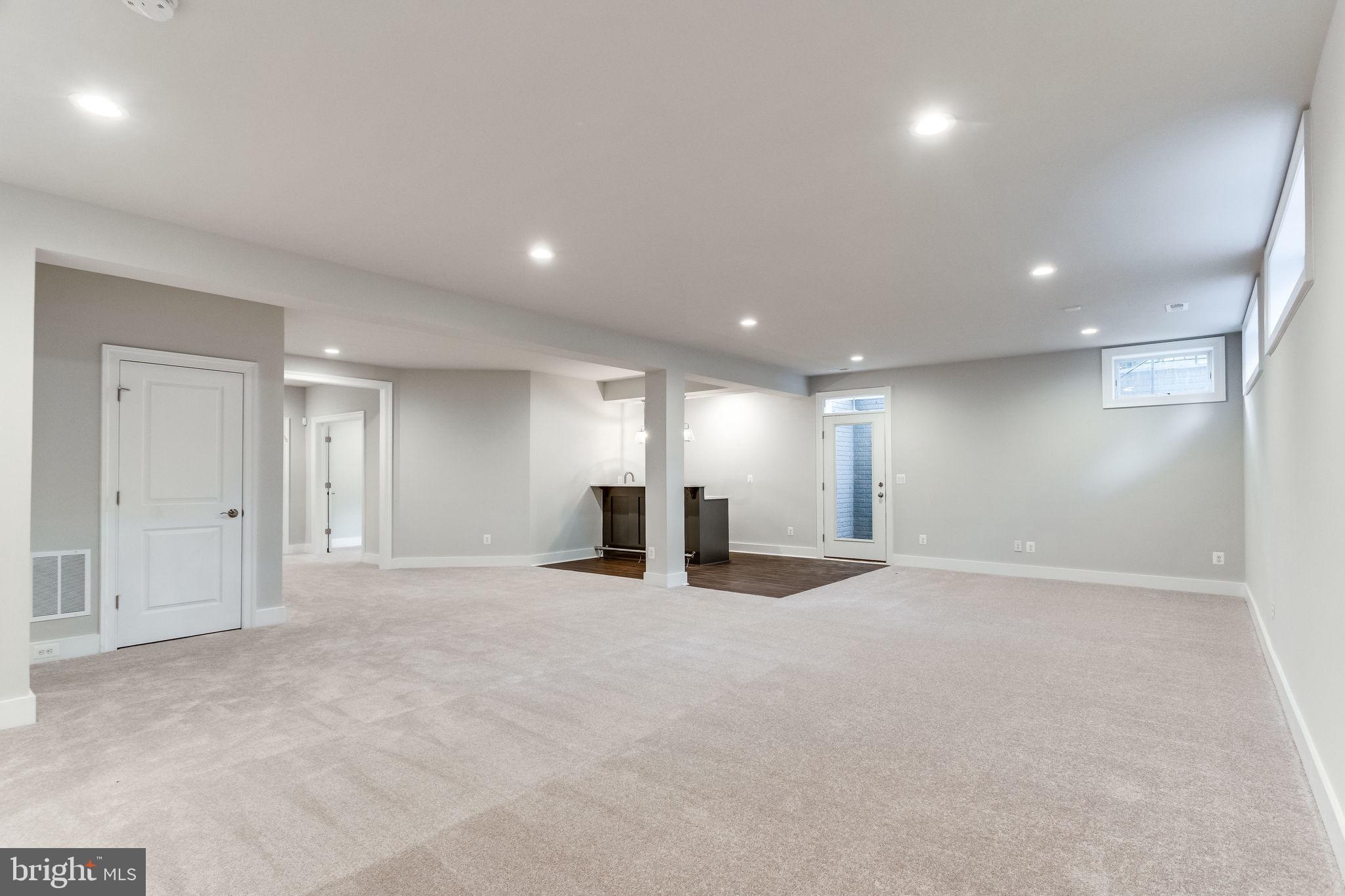 509 Ridge Road Southwest Vienna, VA 22180 - Photo 32 of 34 FINISHED LOWER LEVEL W/ OPTIONAL WET BAR