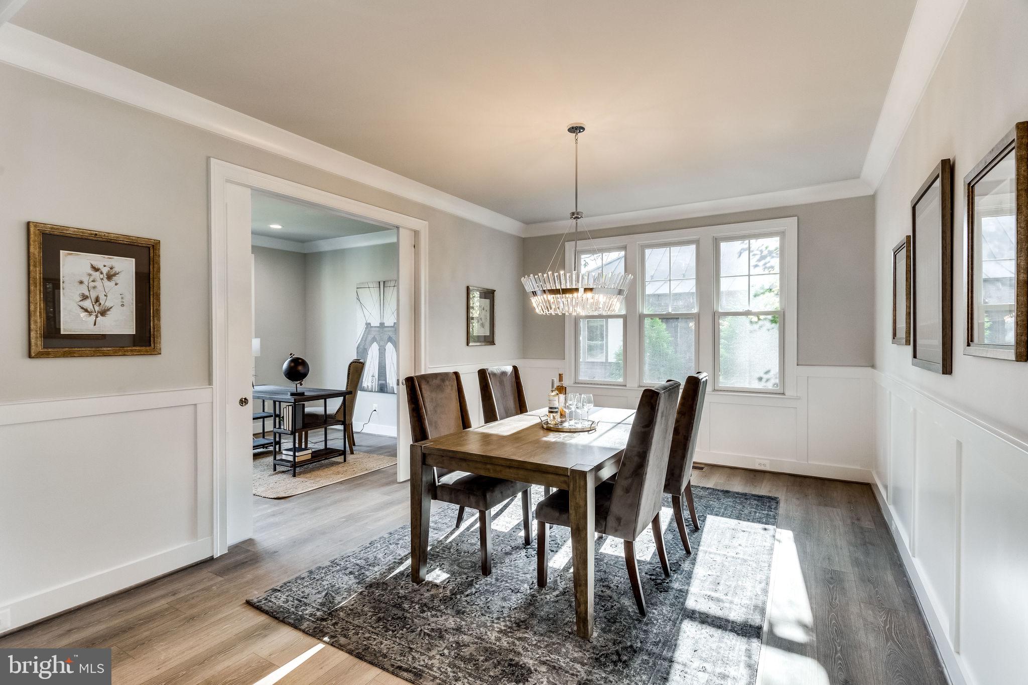 509 Ridge Road Southwest Vienna, VA 22180 - Photo 6 of 34 FORMER MODEL