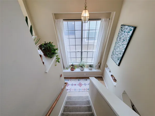 $1,950 | 42 Wineberry Place, Spring, TX 77382