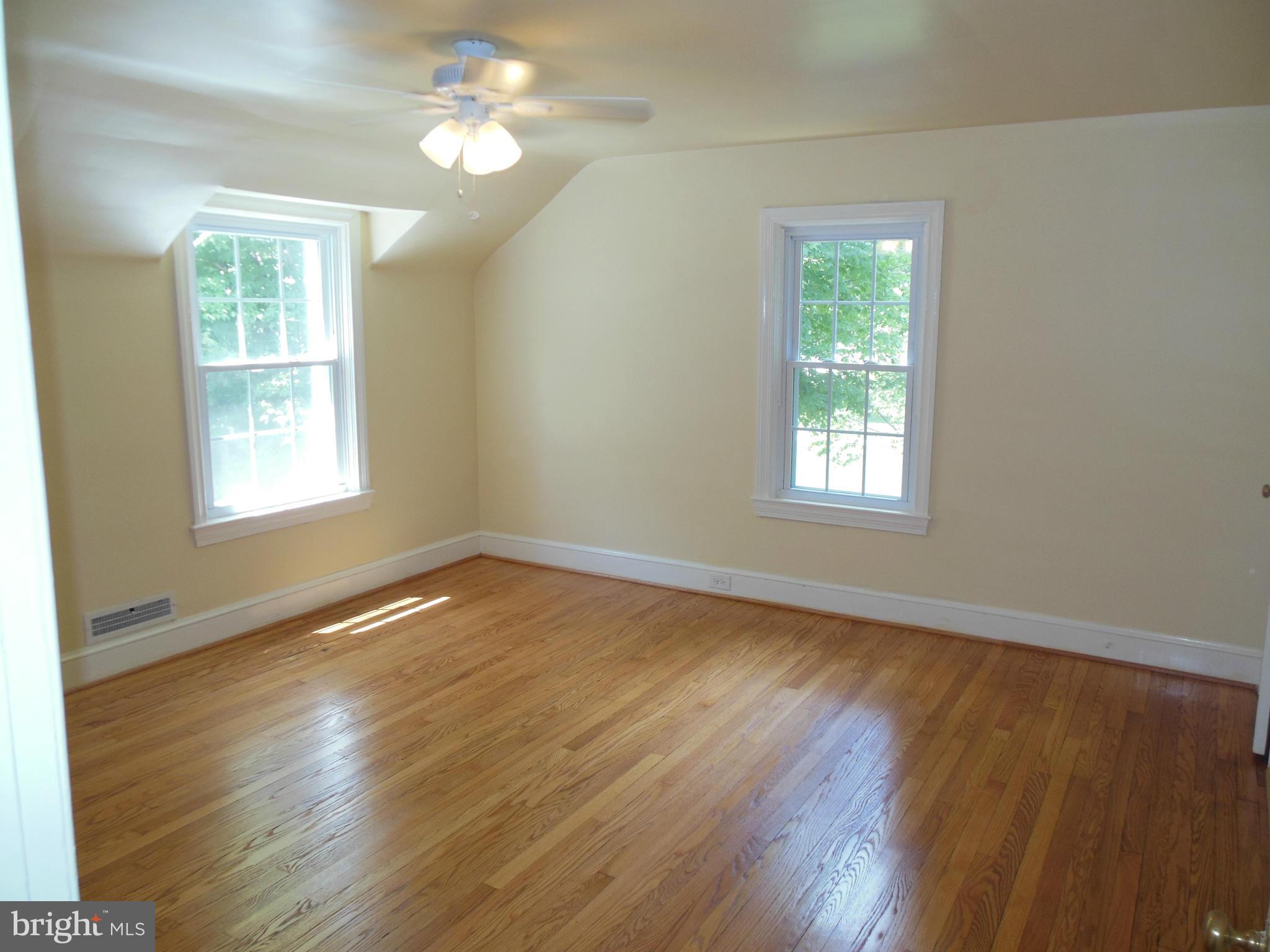 3001 Dunglow Road Baltimore, MD 21222 - Photo 21 of 30 Bedroom (Master)