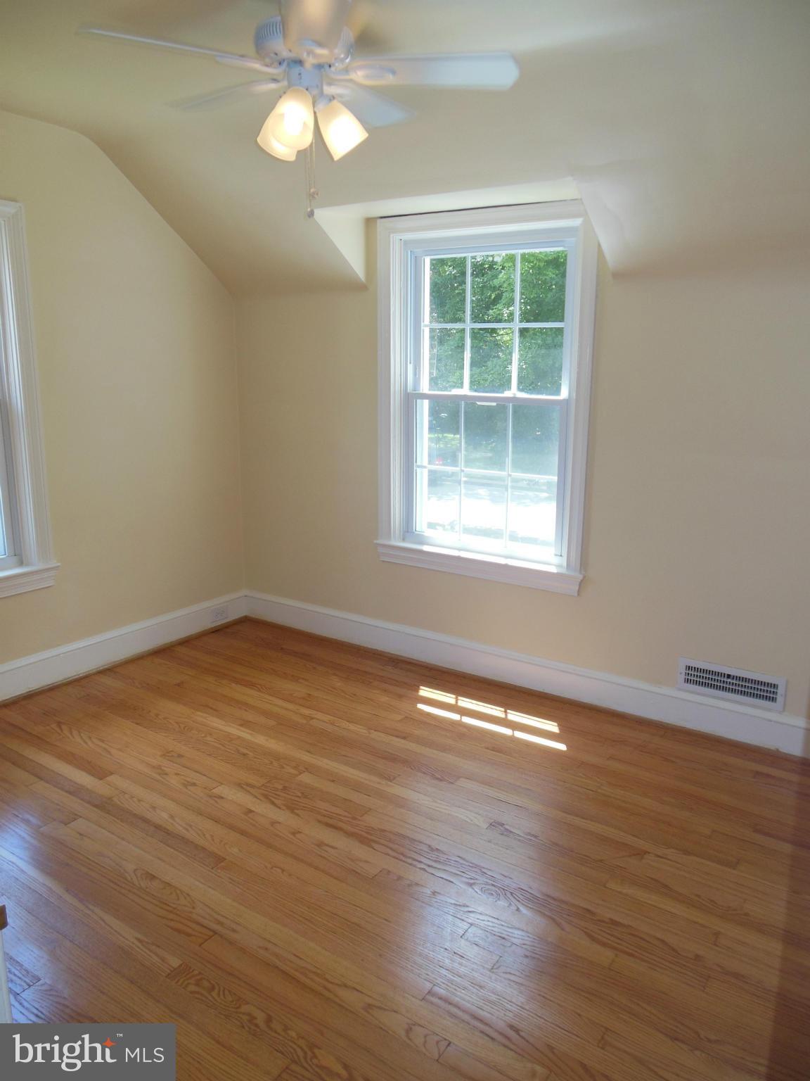 3001 Dunglow Road Baltimore, MD 21222 - Photo 22 of 30 Bedroom