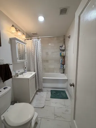 $4,950 | 464-466 Commonwealth Avenue, Unit 403, Boston, MA 02215