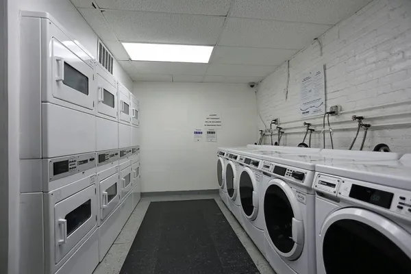 $4,950 | 464-466 Commonwealth Avenue, Unit 403, Boston, MA 02215