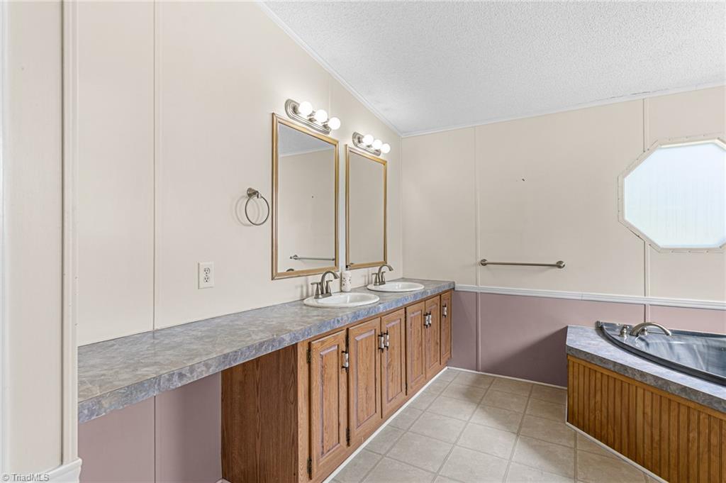 1418 William Riley Road Efland, NC 27243 - Photo 23 of 35 Gallery Image 23