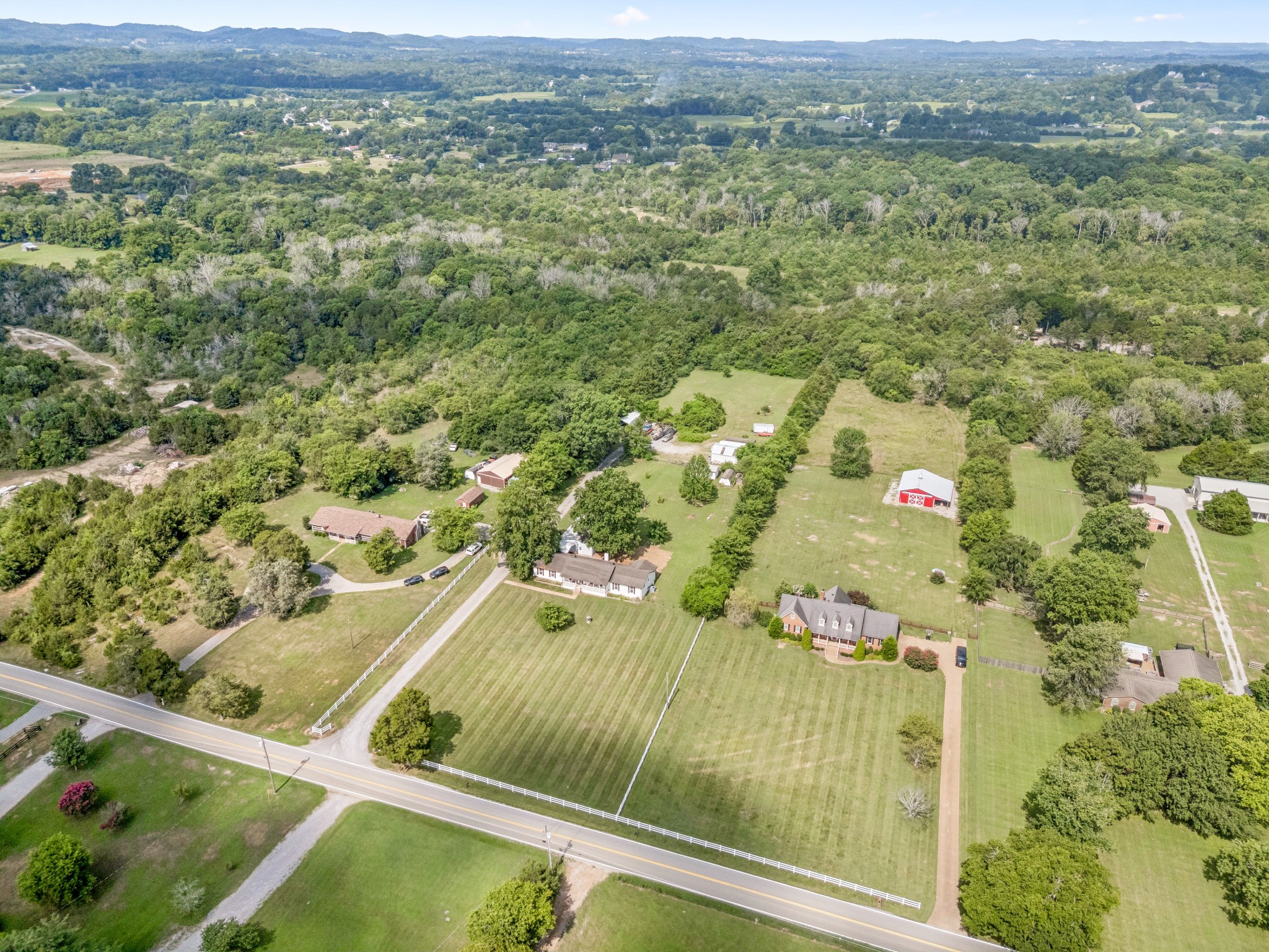 6227 Ladd Road Franklin, TN 37067 - Photo 13 of 64 Gallery Image 13