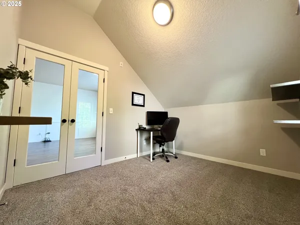 $385,000 | 7915 Northeast Rockne Way, Hillsboro, OR 97006