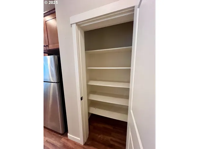 $385,000 | 7915 Northeast Rockne Way, Hillsboro, OR 97006