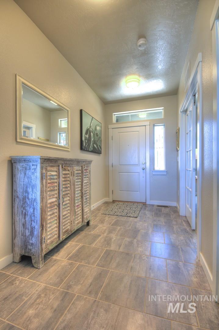 11377 West Raul Street Boise, ID 83709 - Photo 5 of 50