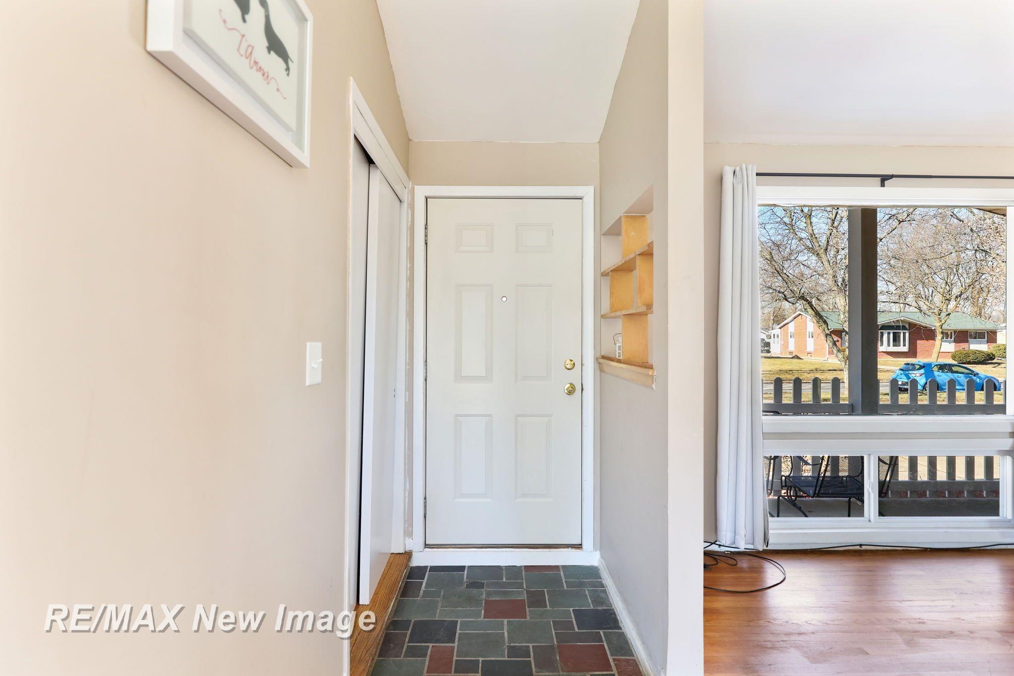 2370 Anderson Road Saginaw, MI 48603 - Photo 6 of 41 50133332-f87b5112-c58b-4ee4-abb4-66d4c3945eac.JPG