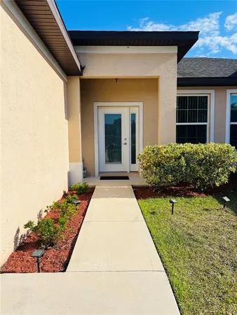 $1,800 | 34 Wood Amber Lane, Unit B, Palm Coast, FL 32164
