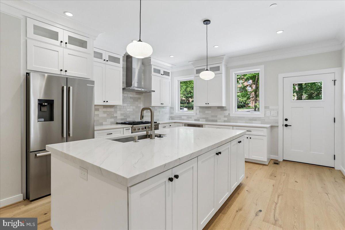 3929 Fulton Street Northwest, Unit A Washington, DC 20007 - Photo 13 of 79 Main Level Kitchen