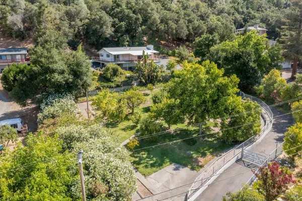 $815,000 | 1135 Palomino Road, Cloverdale, CA 95425