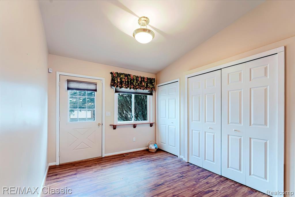 9039 Lake E Road, Unit 45 Clarkston, MI 48348 - Photo 8 of 53