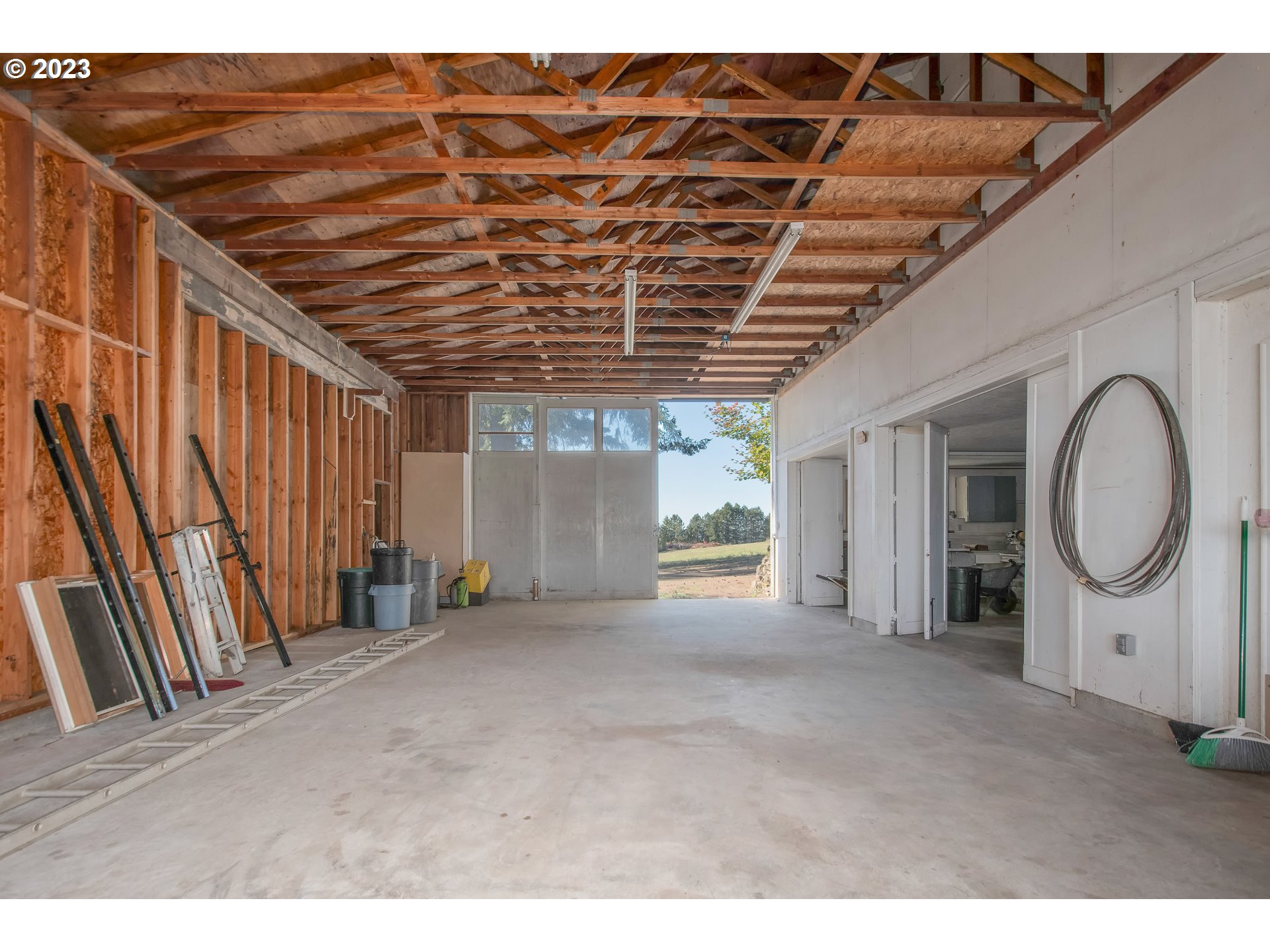 206 Pebble Lane Kalama, WA 98625 - Photo 43 of 47 a view of an empty room with a window