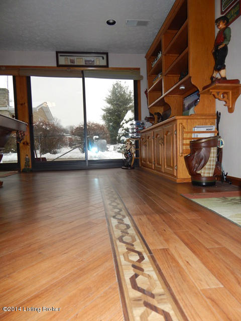 1564 Knight Road Louisville, KY 40216 - Photo 37 of 48 DSCN1092