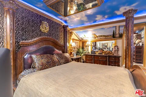 $1,388,777 | 17419 Cohasset Street, Lake Balboa, CA 91406