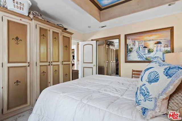 $1,388,777 | 17419 Cohasset Street, Lake Balboa, CA 91406