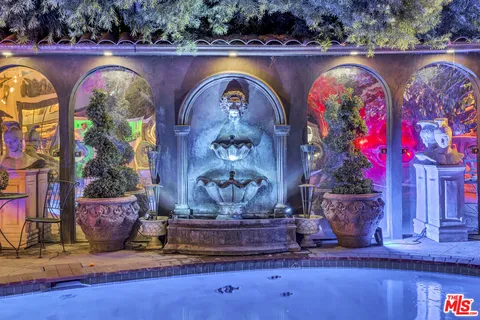 $1,388,777 | 17419 Cohasset Street, Lake Balboa, CA 91406