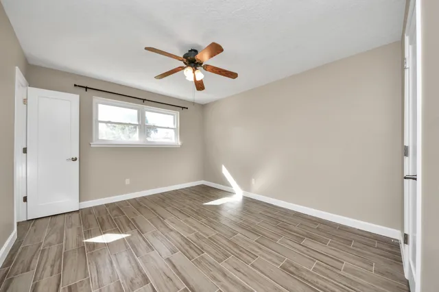 $1,850 | 1103 Pine Street, Alvin, TX 77511