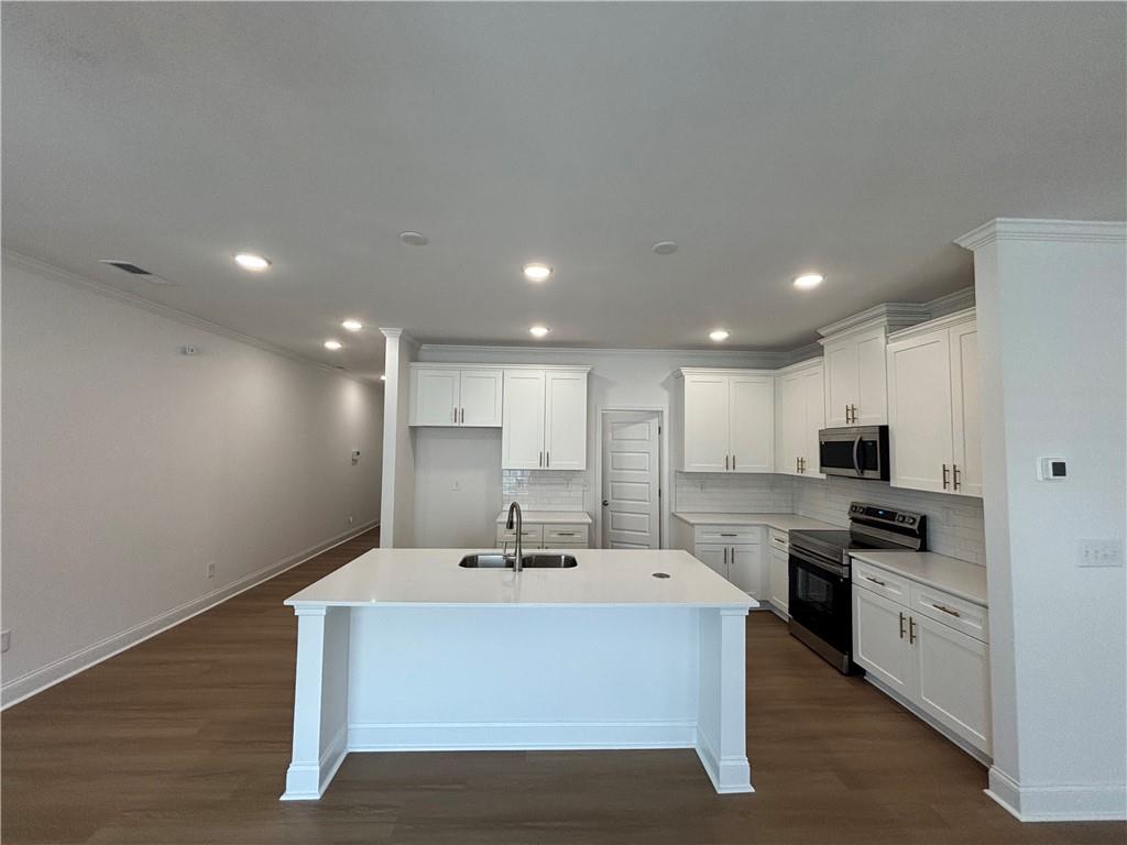 872 Porter Ridge Lane Decatur, GA 30032 - Photo 4 of 21 Gallery Image 4