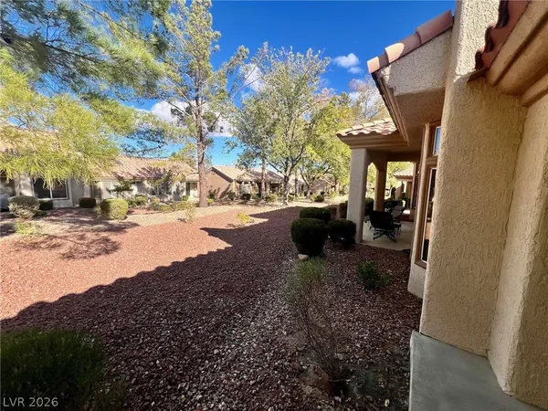 $2,000 | 9320 Villa Ridge Drive, Las Vegas, NV 89134