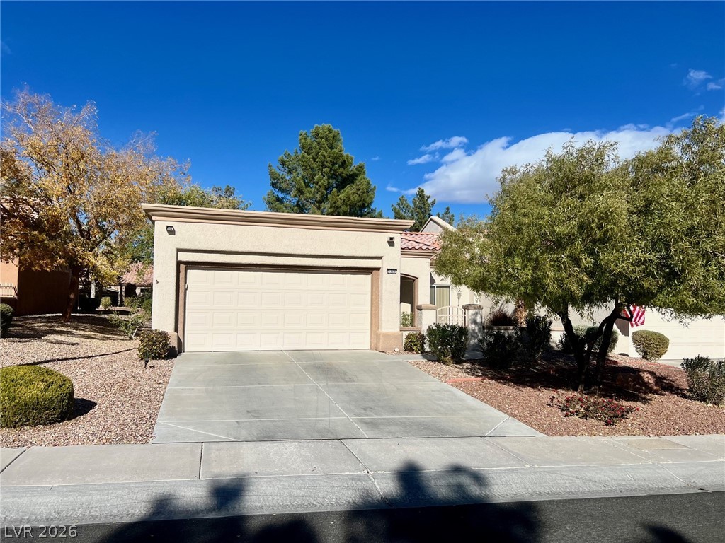 9320 Villa Ridge Drive Las Vegas, NV 89134 - Photo 3 of 20