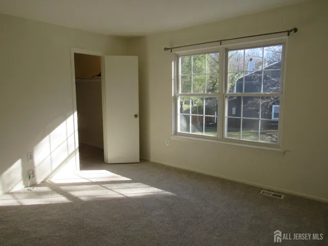 a view of empty room with window