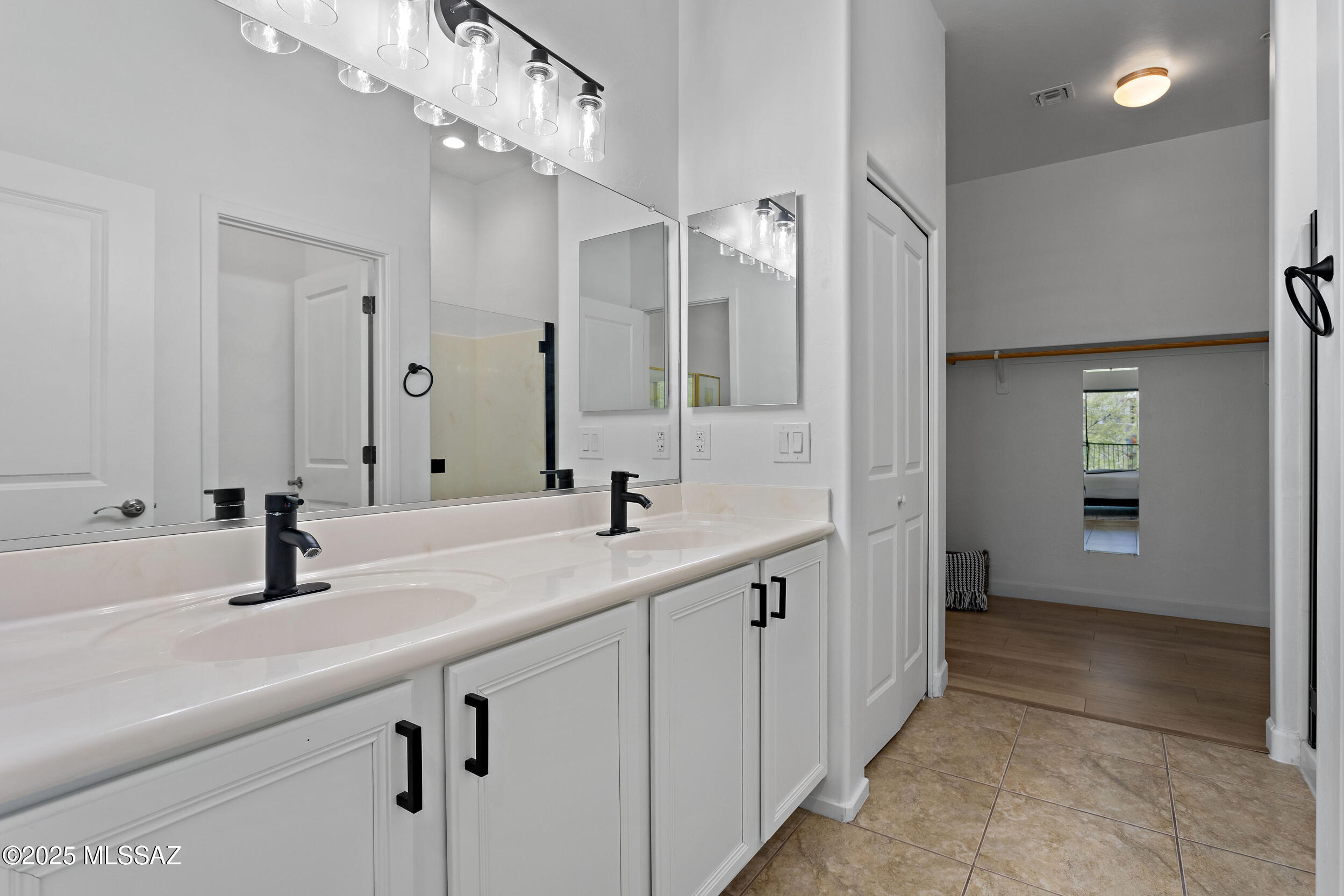 2028 East River Road, Unit 205 Tucson, AZ 85718 - Photo 20 of 42