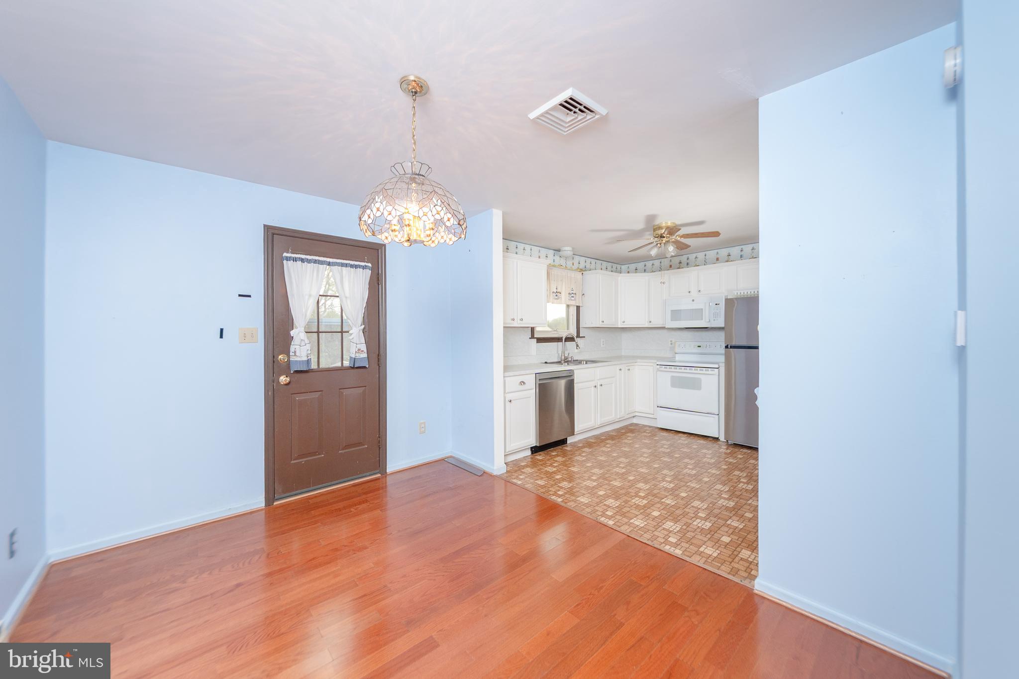 17 Turnbridge Drive Lancaster, PA 17603 - Photo 11 of 32 a view of a kitchen and empty room