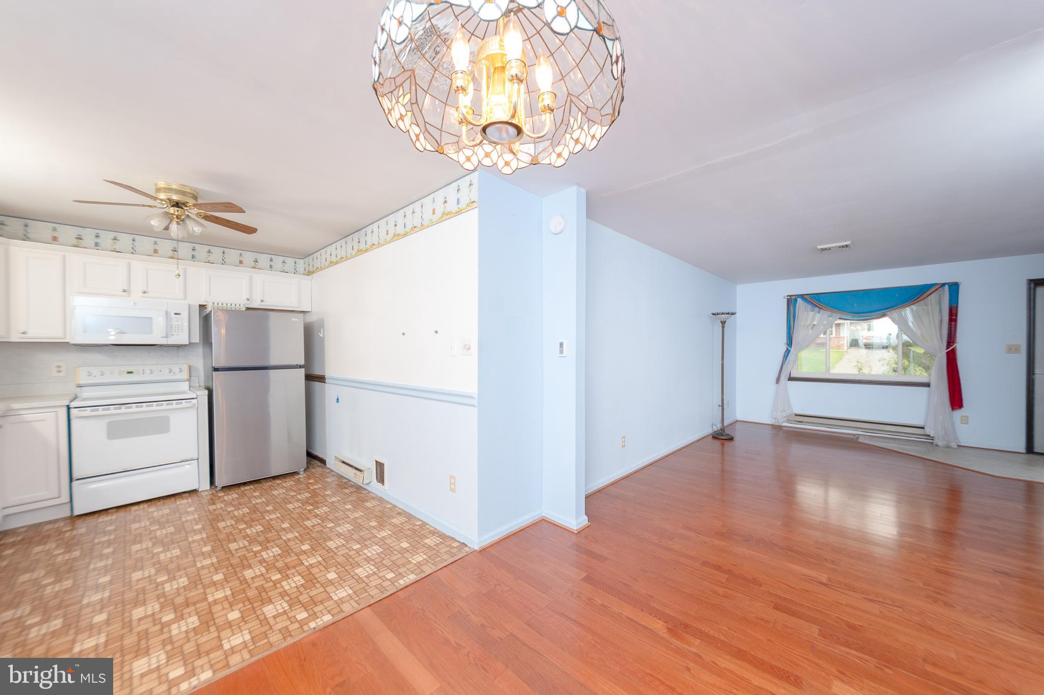 17 Turnbridge Drive Lancaster, PA 17603 - Photo 12 of 32 a view of a kitchen with electric appliances