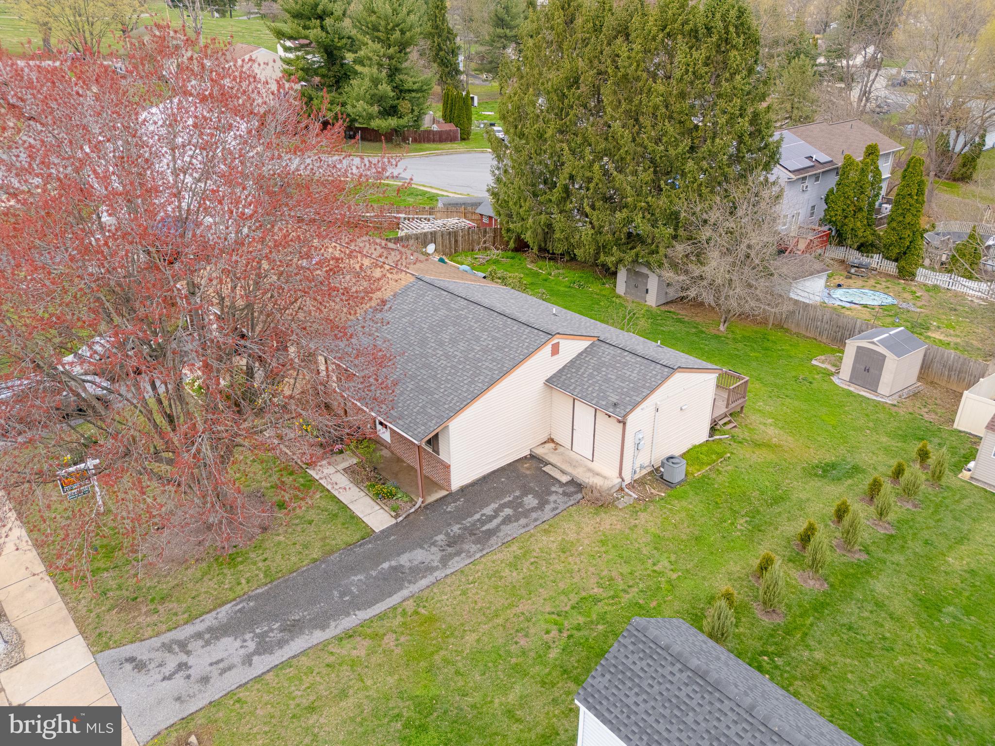 17 Turnbridge Drive Lancaster, PA 17603 - Photo 27 of 32 a view of a yard with plants