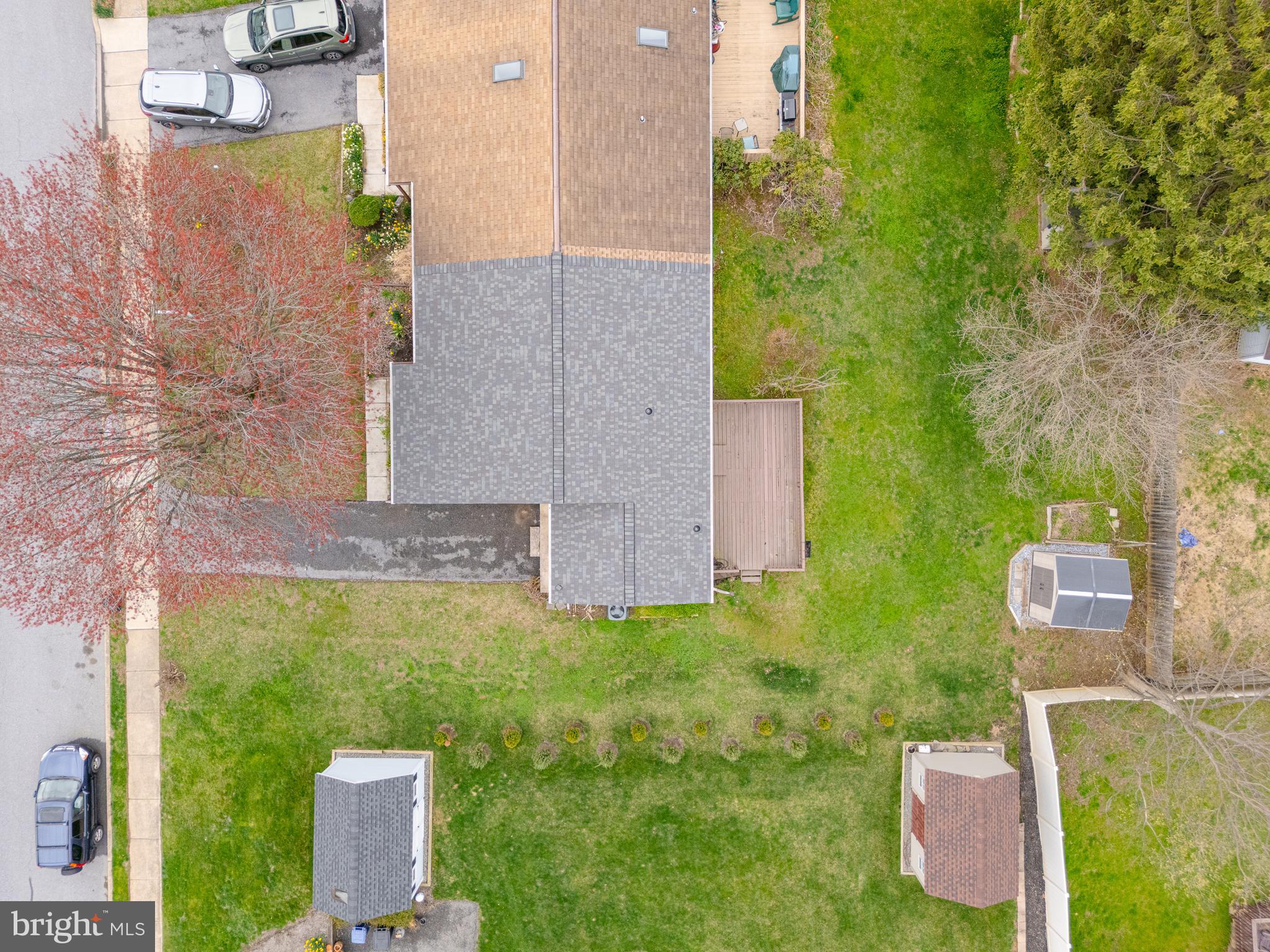 17 Turnbridge Drive Lancaster, PA 17603 - Photo 29 of 32 aerial view of a house with pool and garden