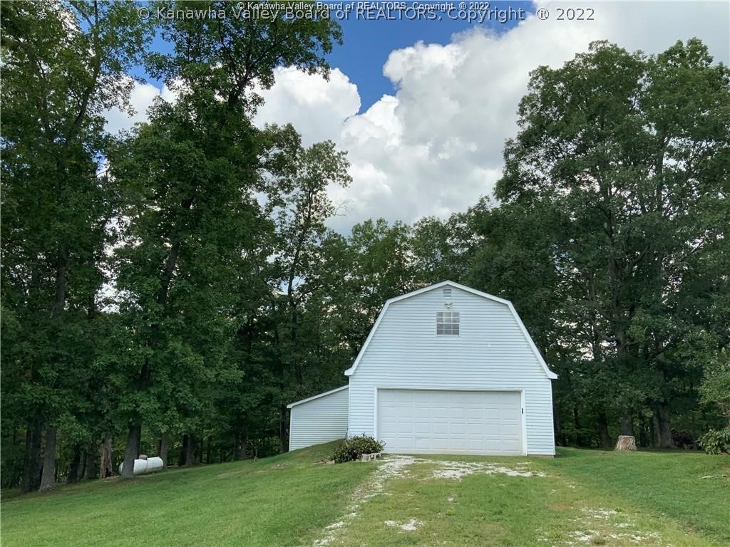 4919 Statts Mills Road Ripley, WV 25271 - Photo 36 of 47 Gallery Image 36