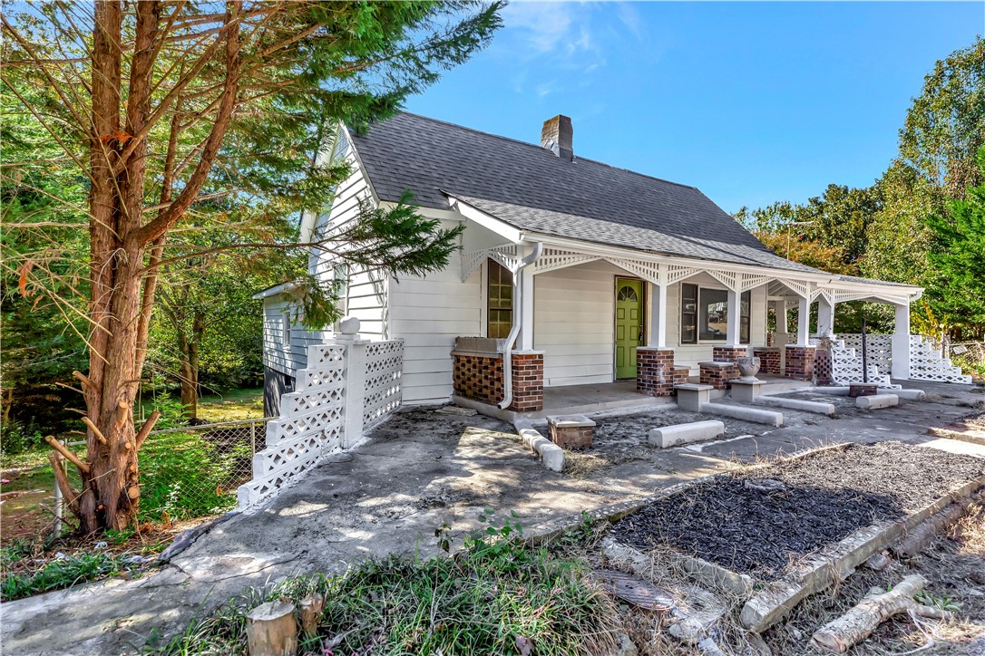 105 Biggs Street Anderson, SC 29625 - Photo 3 of 36