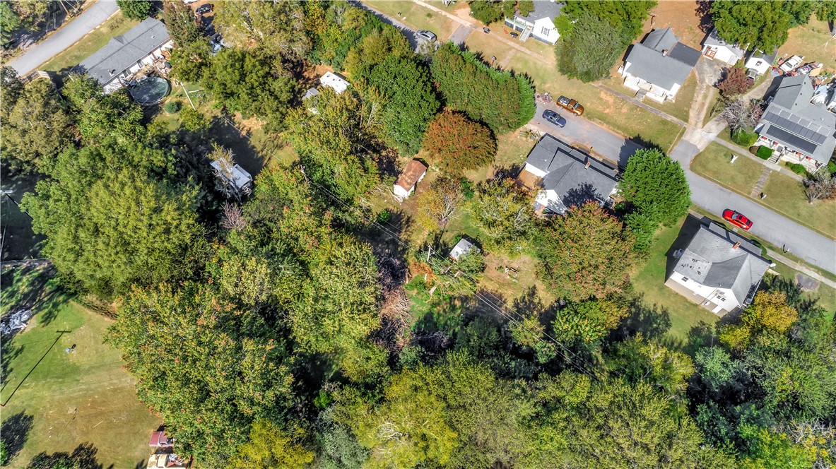 105 Biggs Street Anderson, SC 29625 - Photo 33 of 36