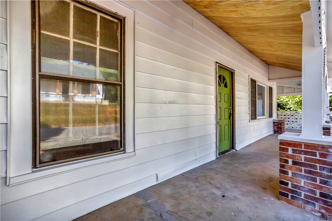 105 Biggs Street Anderson, SC 29625 - Photo 4 of 36