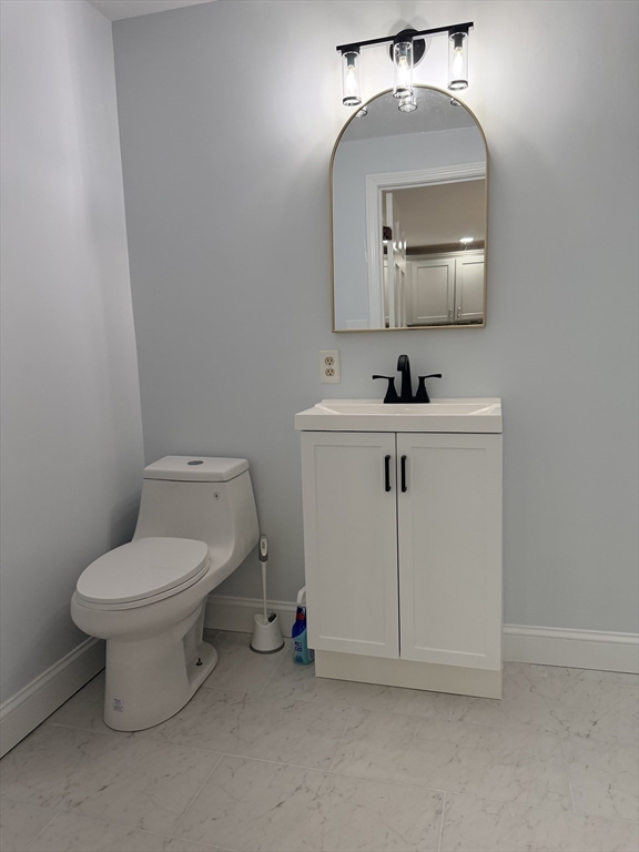 29 Newport Road Hull, MA 02045 - Photo 15 of 42 Gallery Image 15