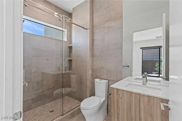 $4,795,000 | 1548 Pleasant Bay Court, Henderson, NV 89011