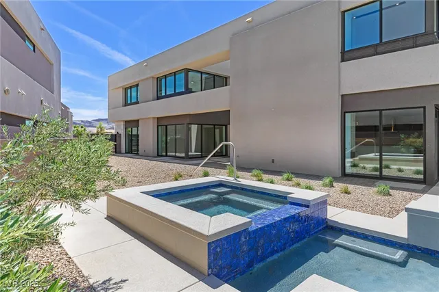 $4,795,000 | 1548 Pleasant Bay Court, Henderson, NV 89011