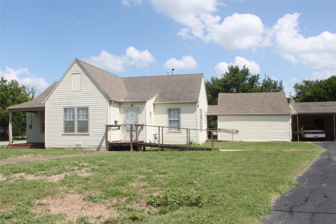 1100 Maple Street Lockhart, TX 78644 - Photo 1 of 1 Gallery Image 1