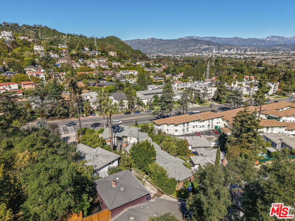 3765 Arbolada Road Los Angeles, CA 90027 - Photo 31 of 34 an aerial view of residential houses with outdoor space and trees