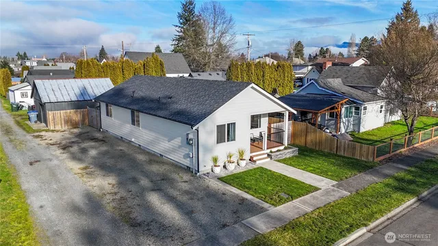 $525,000 | 736 Couls Avenue, Buckley, WA 98321