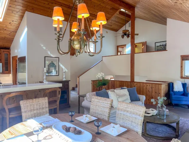 $1,599,000 | 442 Corral De Tierra Road, Salinas, CA 93908