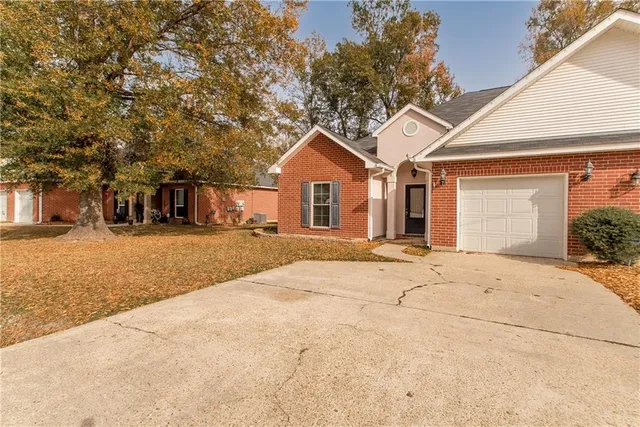 $175,000 | 40010 Emerald Drive, Unit A, Ponchatoula, LA 70454