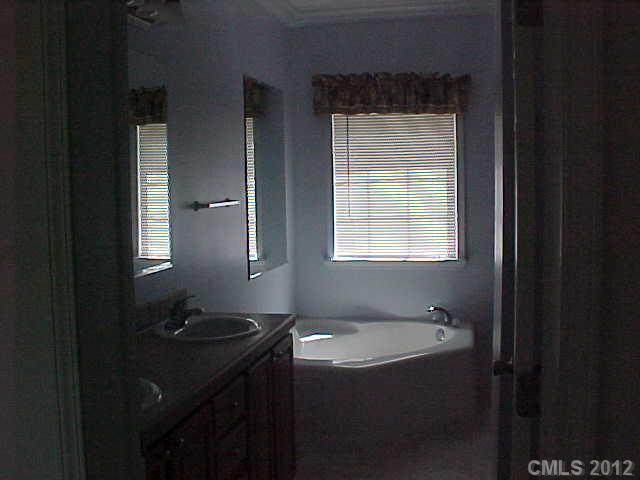 877 Legion Club Road Salisbury, NC 28146 - Photo 5 of 9 Gallery Image 5