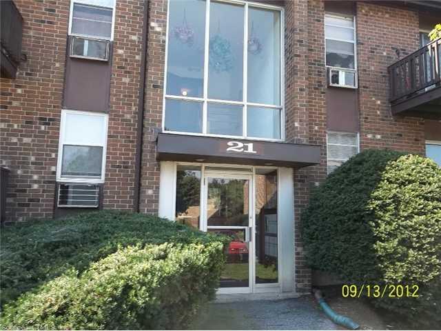 21 Balance Rock Road, Unit 4 Seymour, CT 06483 - Photo 1 of 1 Exterior Front.