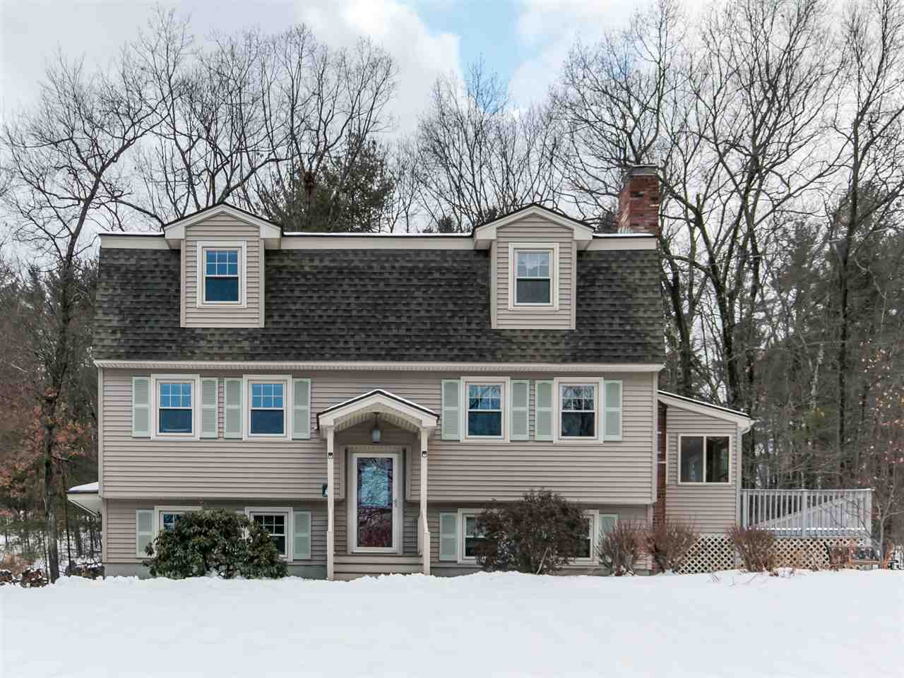 32 Beechwood Road Hudson, NH 03051 - Photo 1 of 17