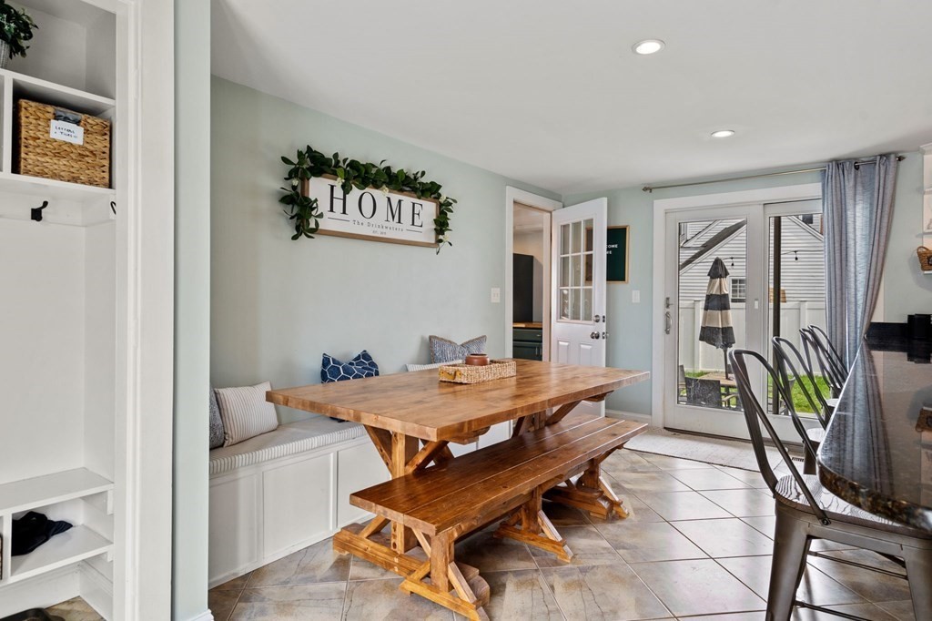27 Stafford Road Danvers, MA 01923 - Photo 9 of 37 Gallery Image 9