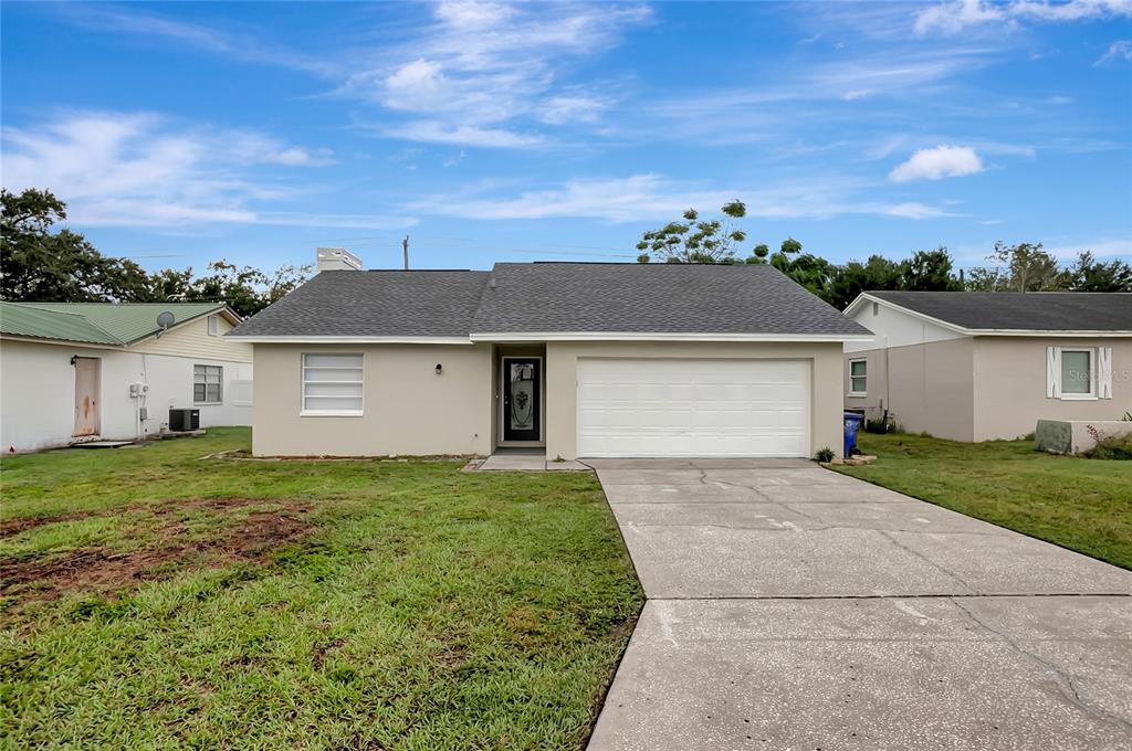 1315 Cinnamon Way West Lakeland, FL 33801 - Photo 1 of 29