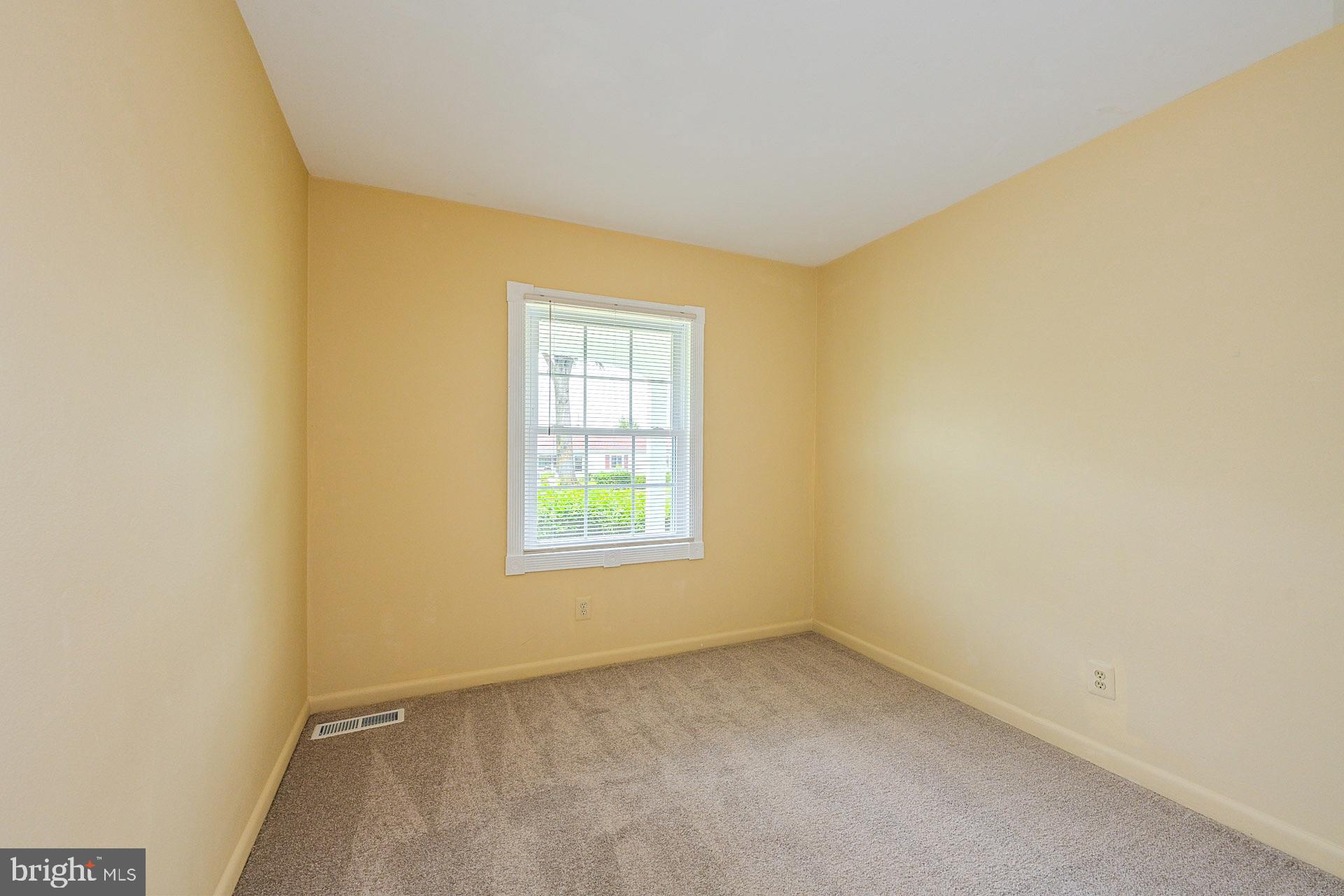 6728 Bowie Drive Springfield, VA 22150 - Photo 17 of 26 an empty room with a window